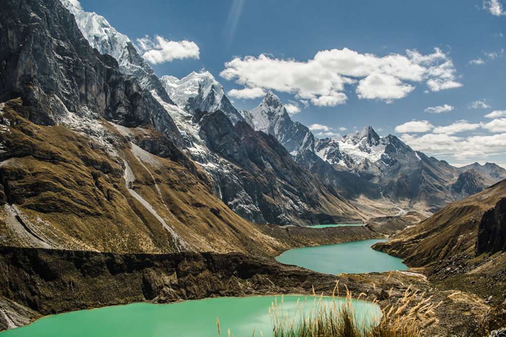 Mirador Siula Grande e a incrível formação da cordilheira Huayhuash.